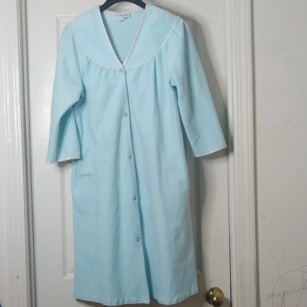 Vtg KELLY REED Blue long‎ sleeve snap front robe with pockets Size Medium